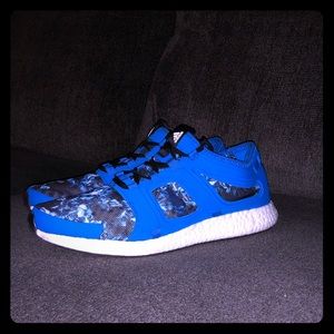 Adidas climachill Boost running shoes